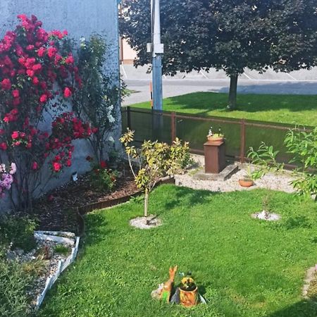 Ferienwohnung Utulny Privat Veľký Meder Exterior foto